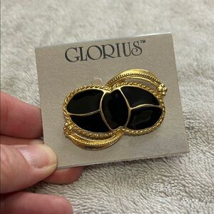NWT GLORIUS Black and Gold Vintage Retro Brooch Pin